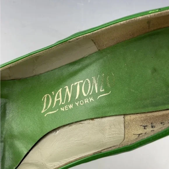 Lime green vintage pump shoes - Picture 3 of 6